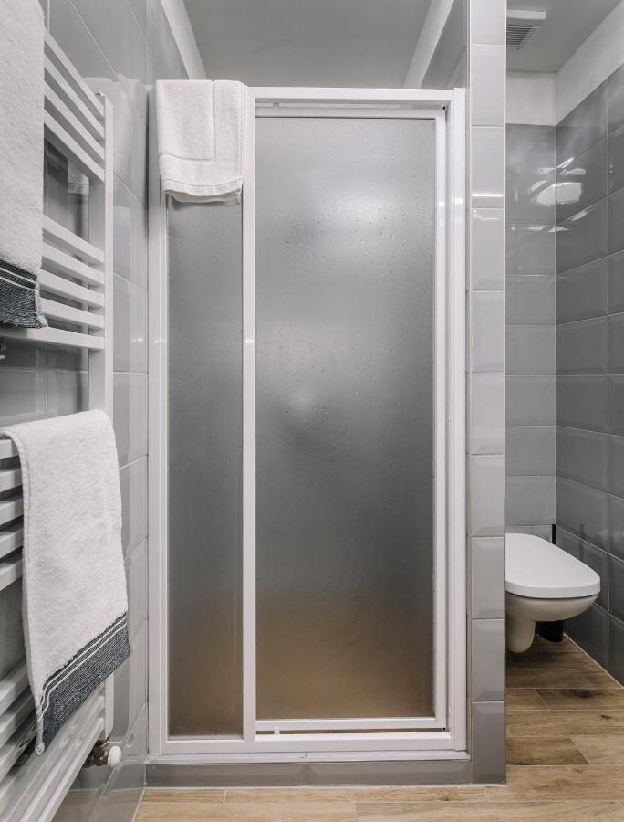 Soho Apartmanház Győr Esterno foto