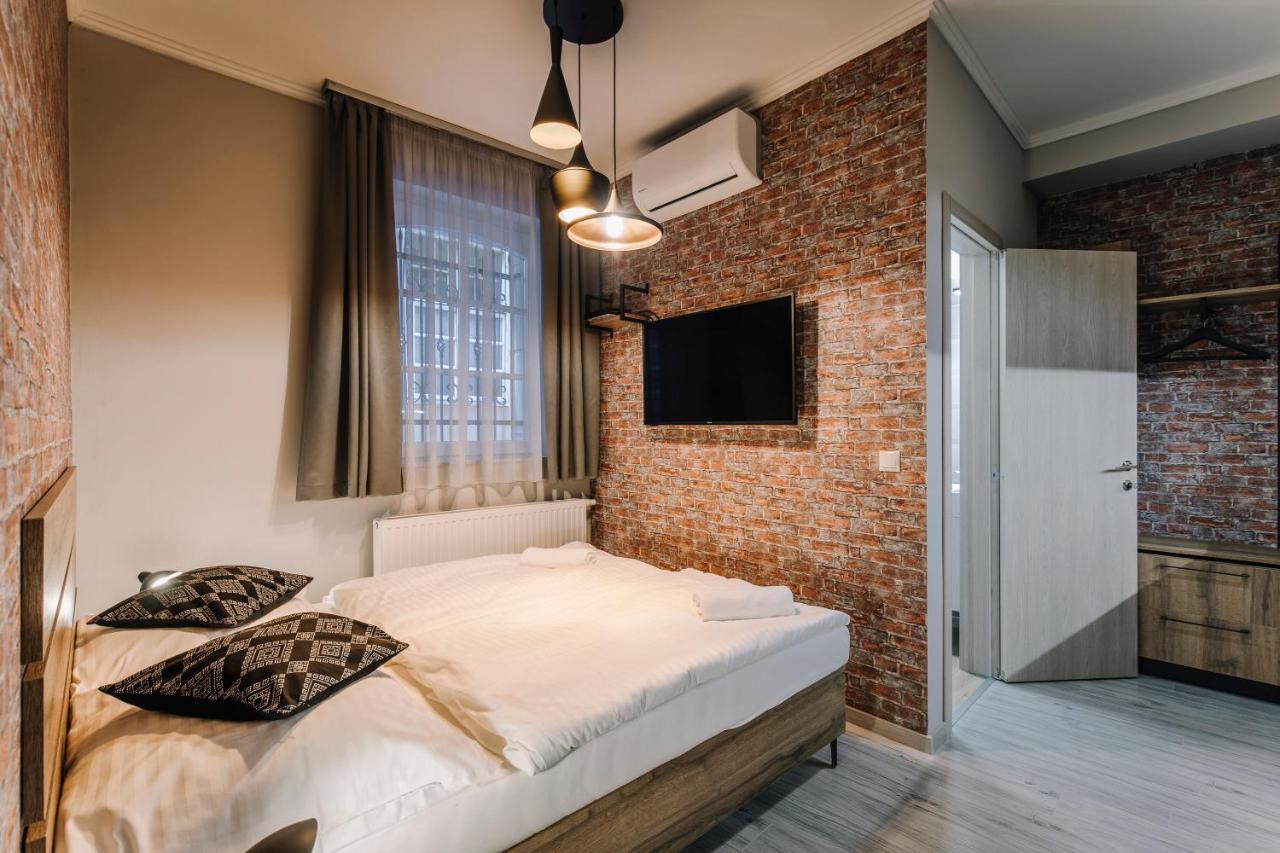 Soho Apartmanház Győr Esterno foto