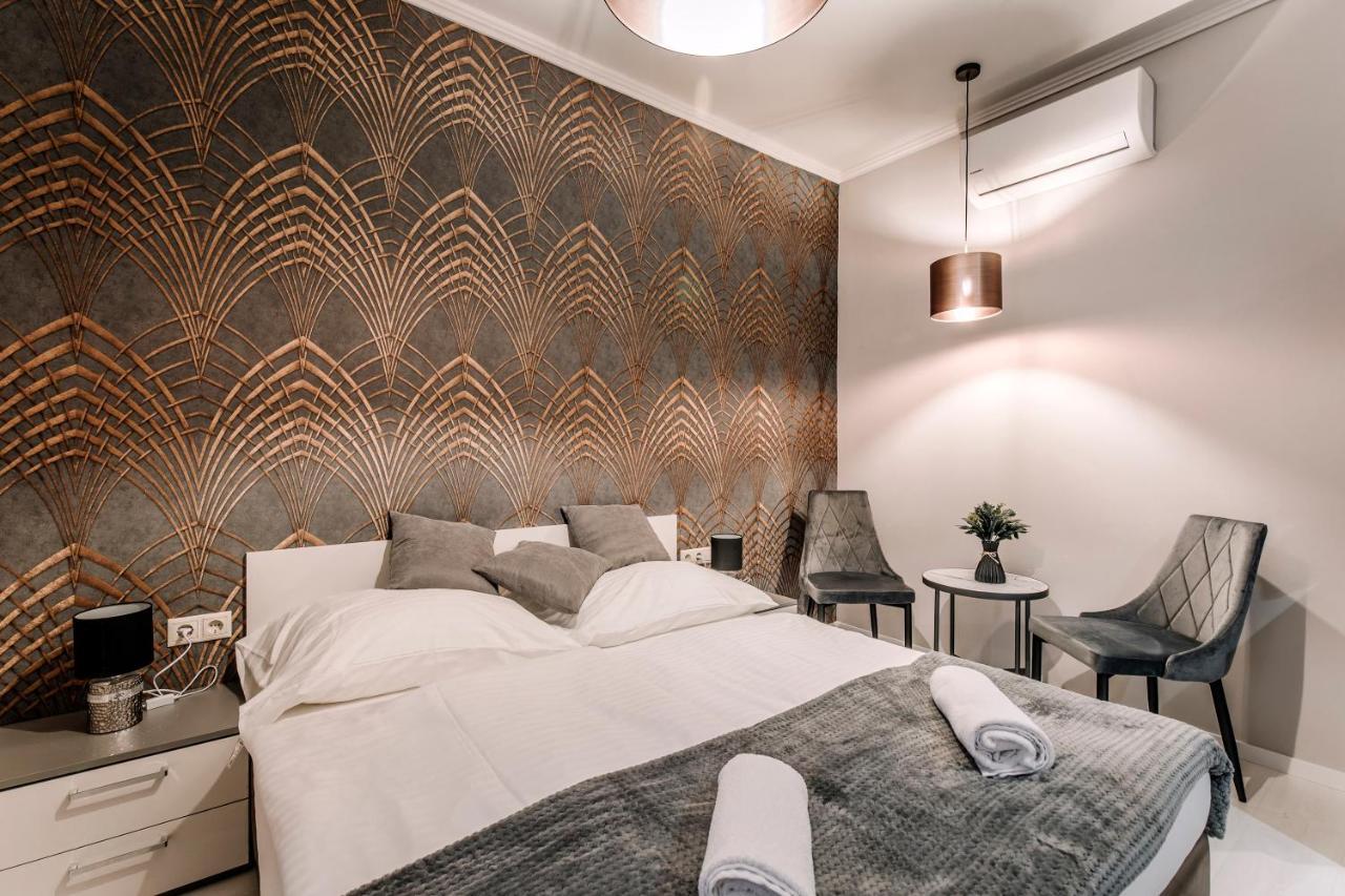 Soho Apartmanház Győr Esterno foto
